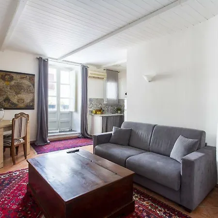 Real Umberto I° 2 Apartment *